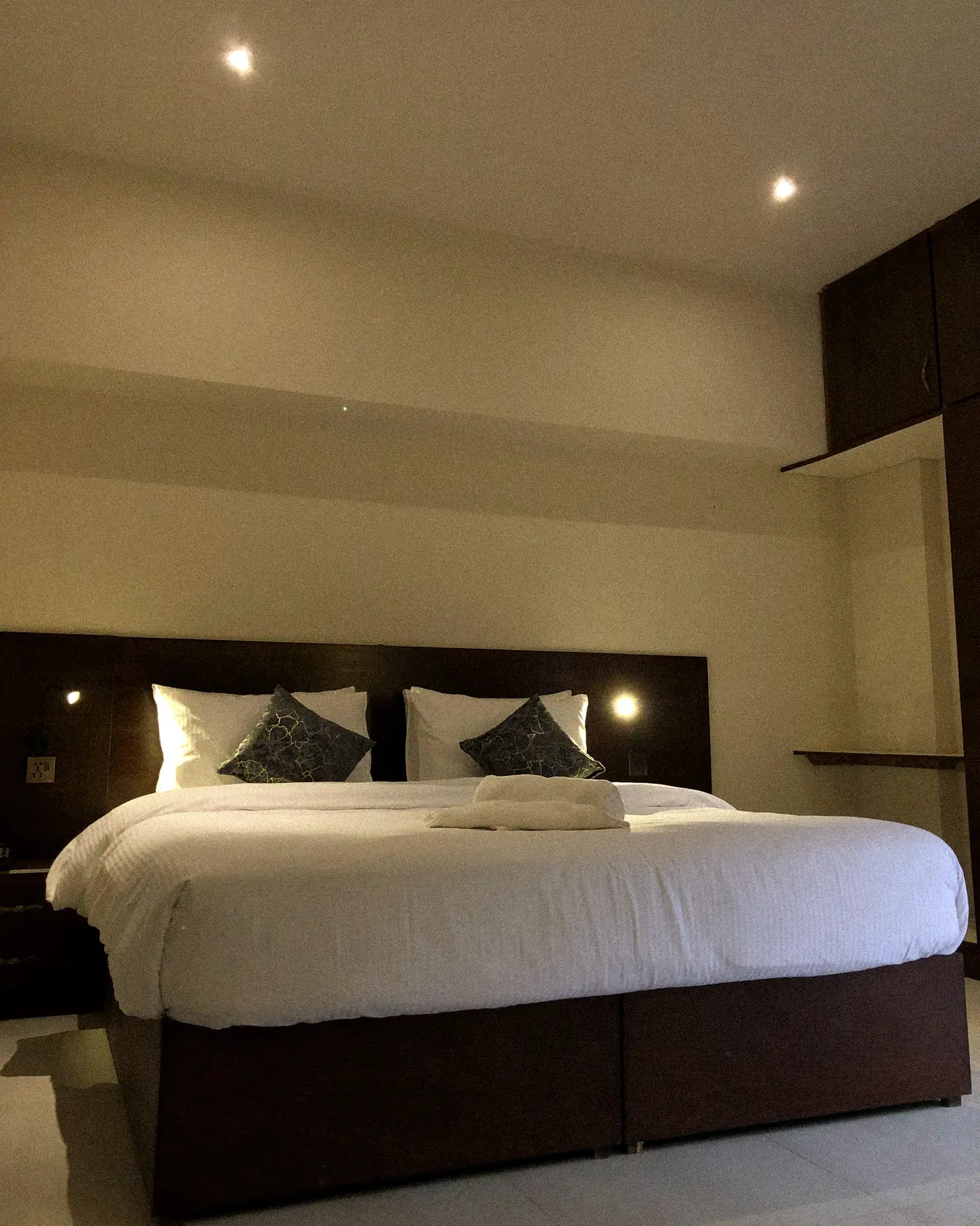 elet express dha apartment bedroom with warm interior